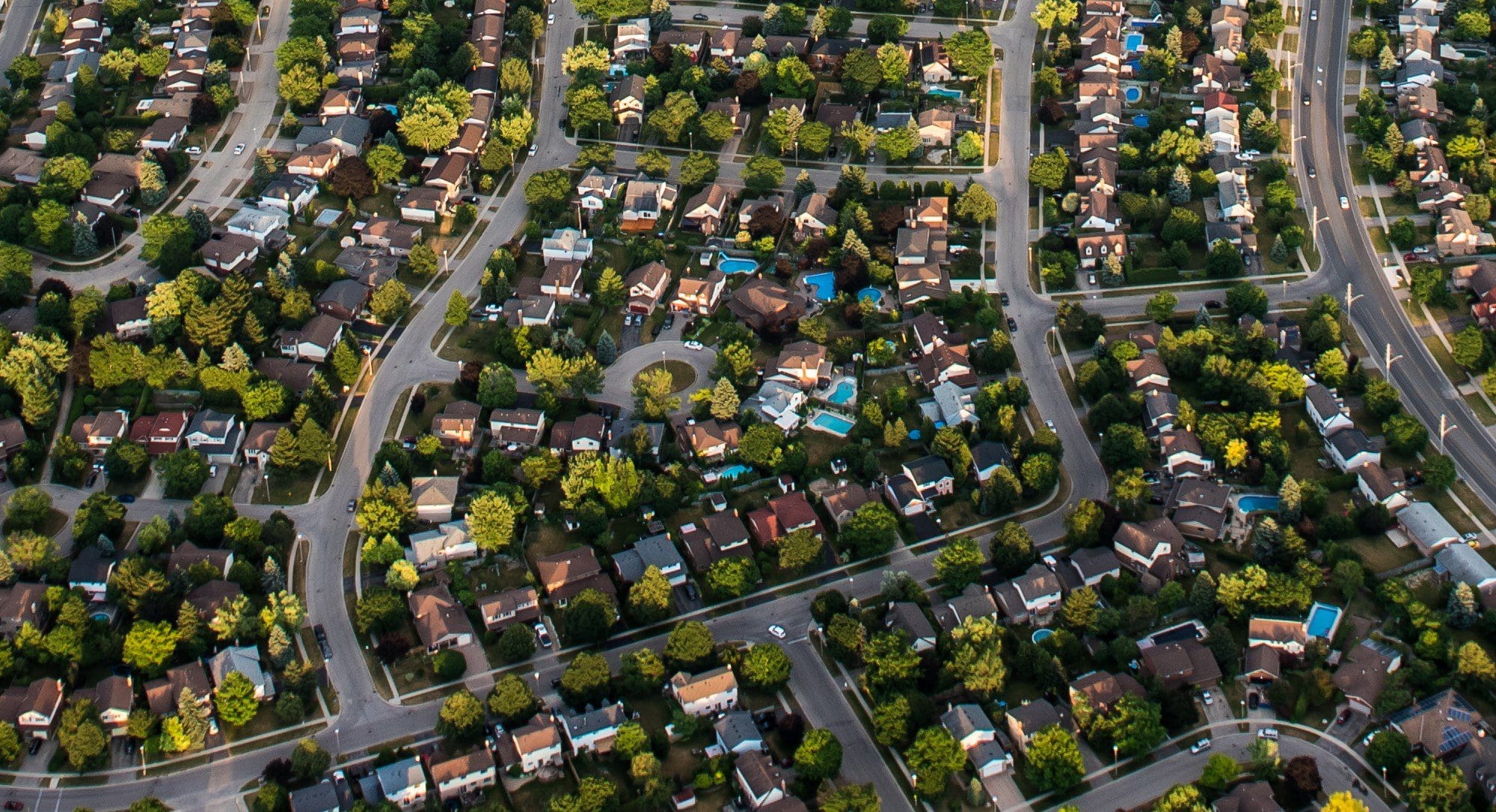 Real Estate Market Vs Stock Market Which Makes You Richer? GoWylde