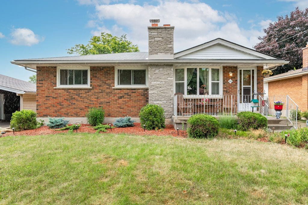 52 Brant Ave | The GoWylde Real Estate Team