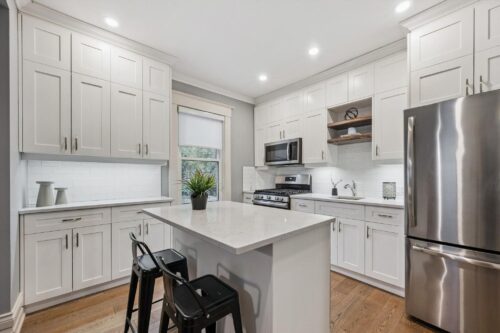 11 Neeve St