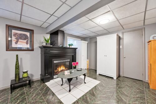221 Grange St