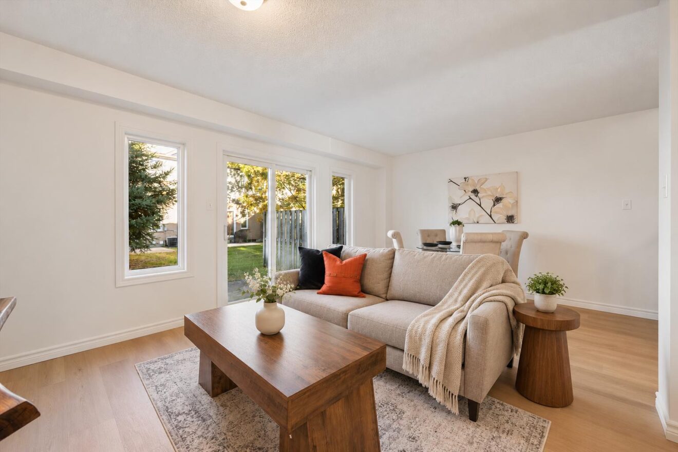 6 Revell Dr