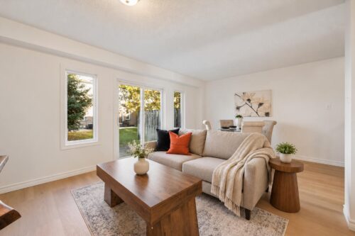 6 Revell Dr