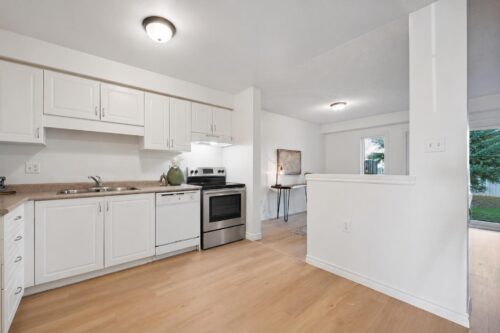 6 Revell Dr